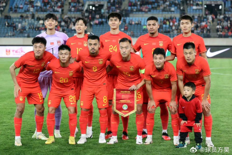 北京时间14日凌晨4点，米兰将在欧冠小组赛末轮的生死决战中，作客圣詹姆斯公园球场挑战纽卡。